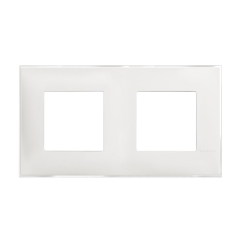 Декоративна рамка немски стандарт bticino Classia, 2+2 модула, леден сатен/бяло