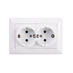 Двоен контакт шуко Gunsan Visage, бял